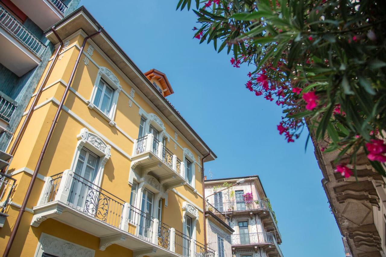 Aqualago Casa Vacanze Apartment E Verbania Luaran gambar